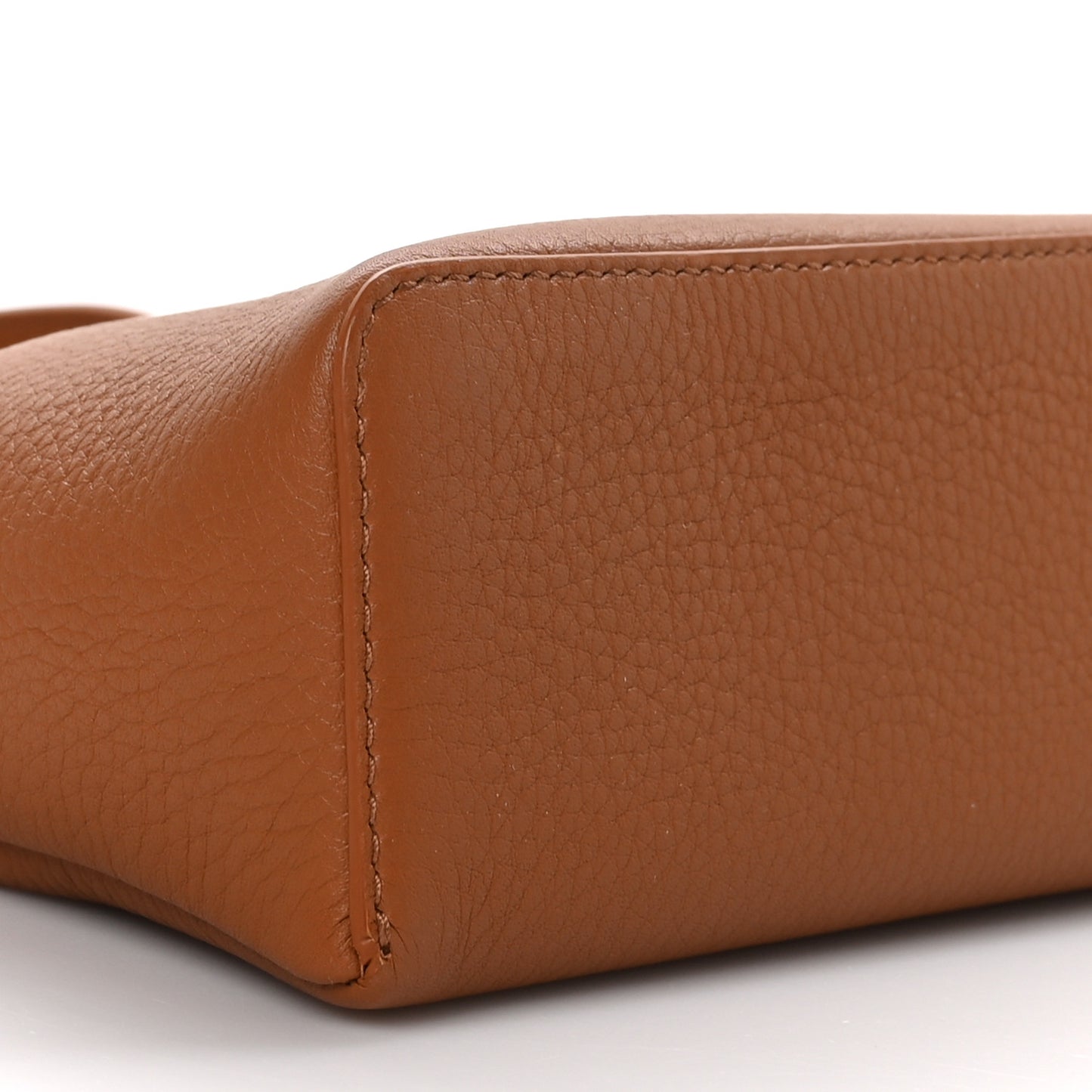 Grained Calfskin L19 Extra Pocket Pouch Warm Tan