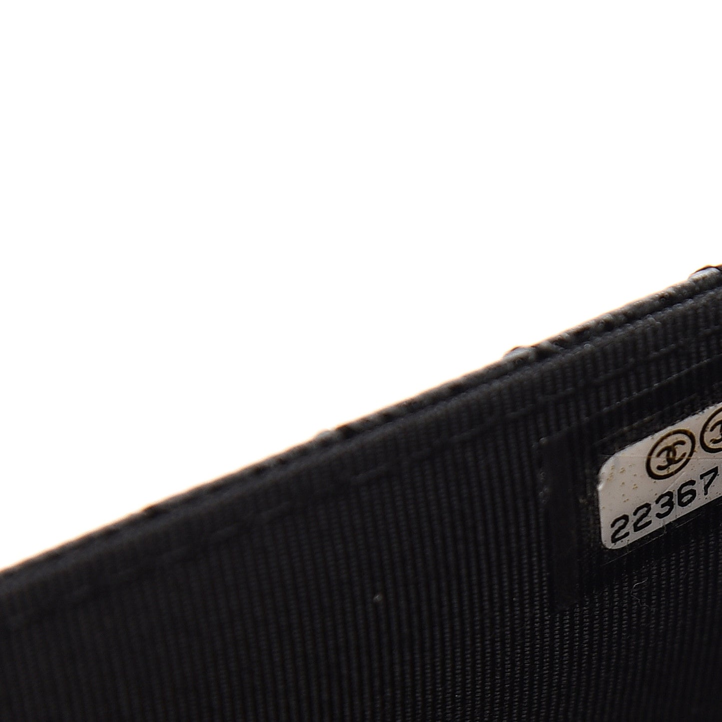 Caviar Chevron Quilted Wallet On Chain WOC Black