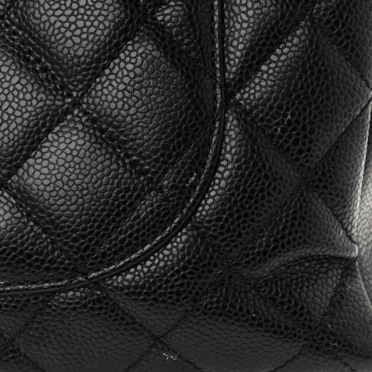Caviar Quilted XL Grand Shopping Tote GST Black