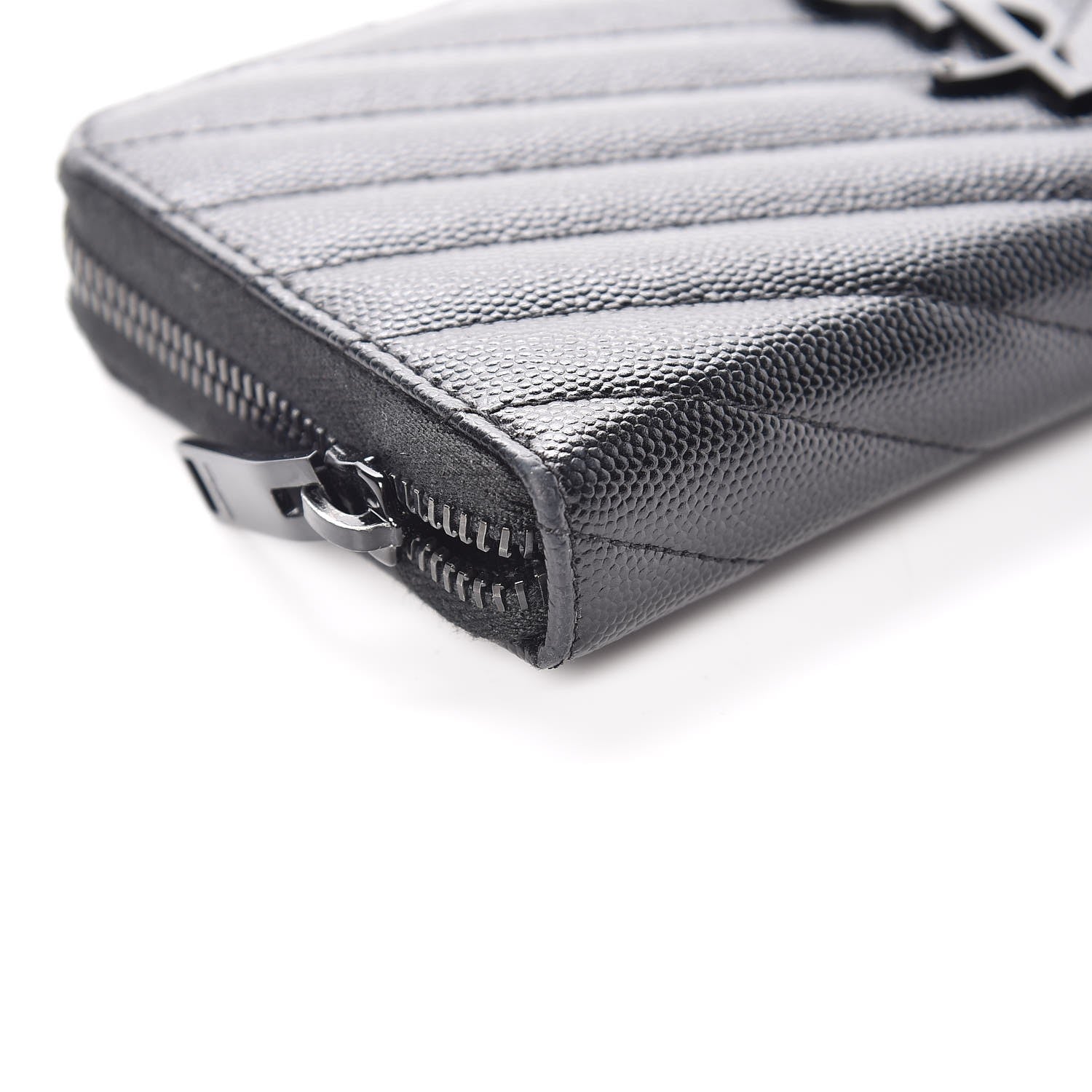 Saint Laurent Grain De Poudre Matelasse Chevron Monogram Zip Around Wallet Black 7 of 11