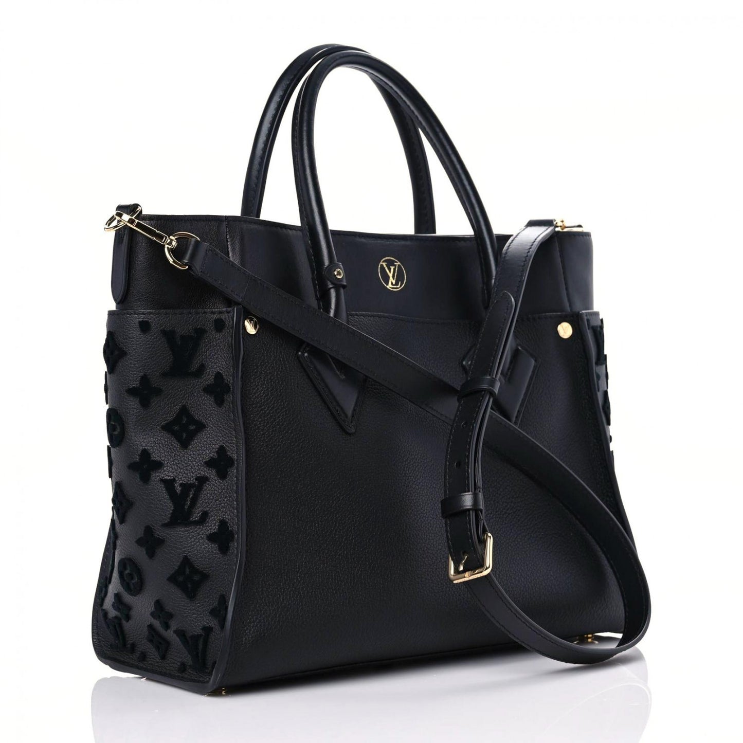 Calfskin Monogram Tufting On My Side Black