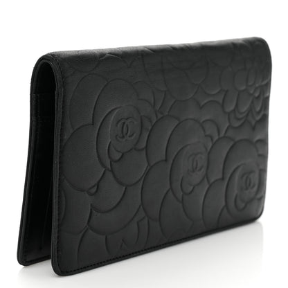 Chanel Lambskin Camellia Embossed Yen Wallet Black 3 of 9