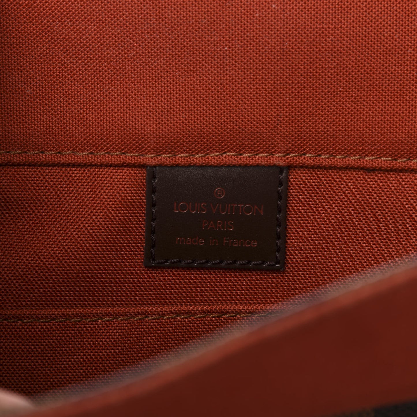 Damier Ebene Bastille Messenger