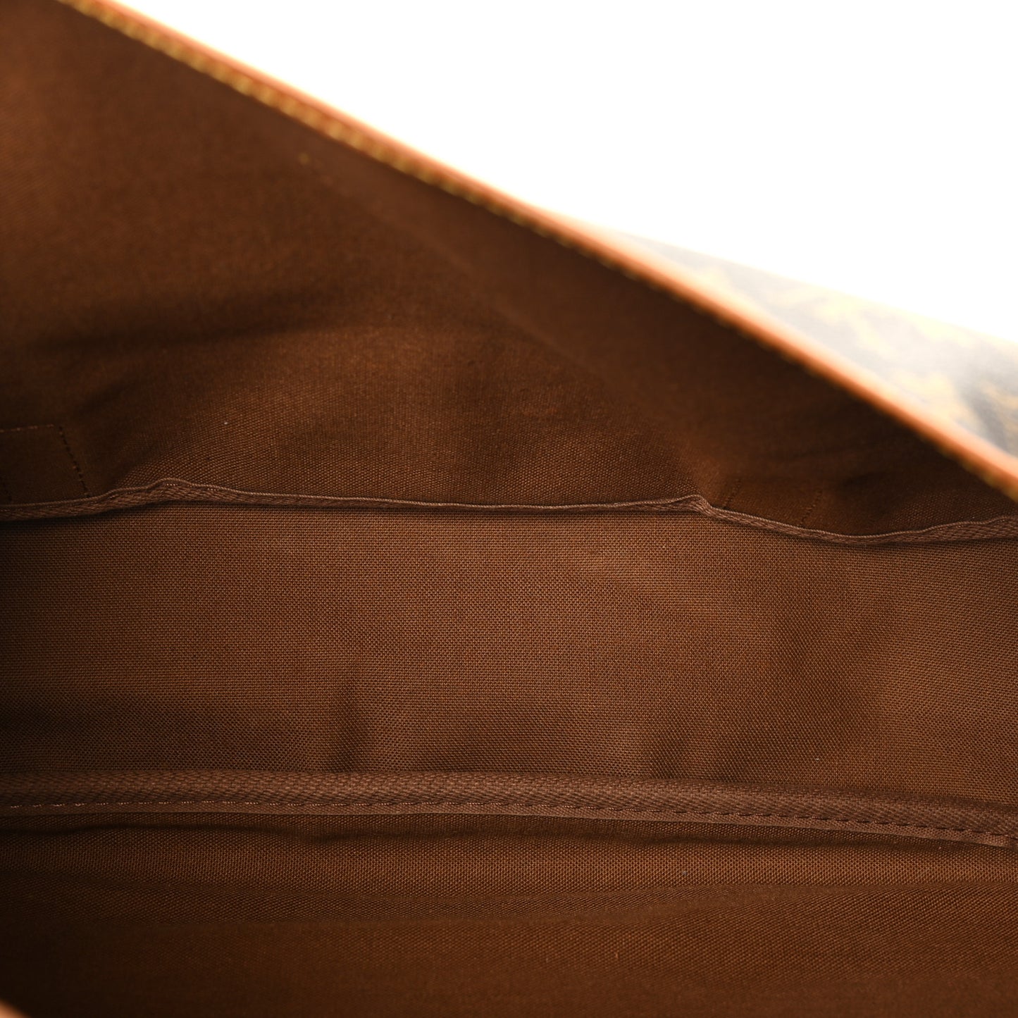 Monogram Saumur 43