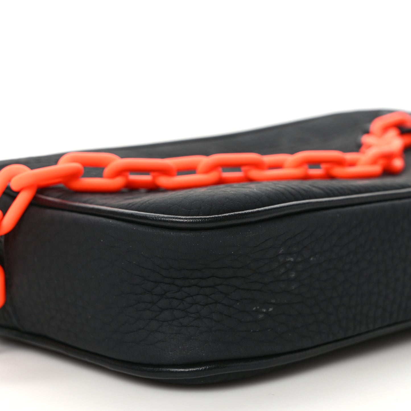 Taurillon Monogram Uniformes Solar Ray Soft Pochette Volga Belt Bag Black