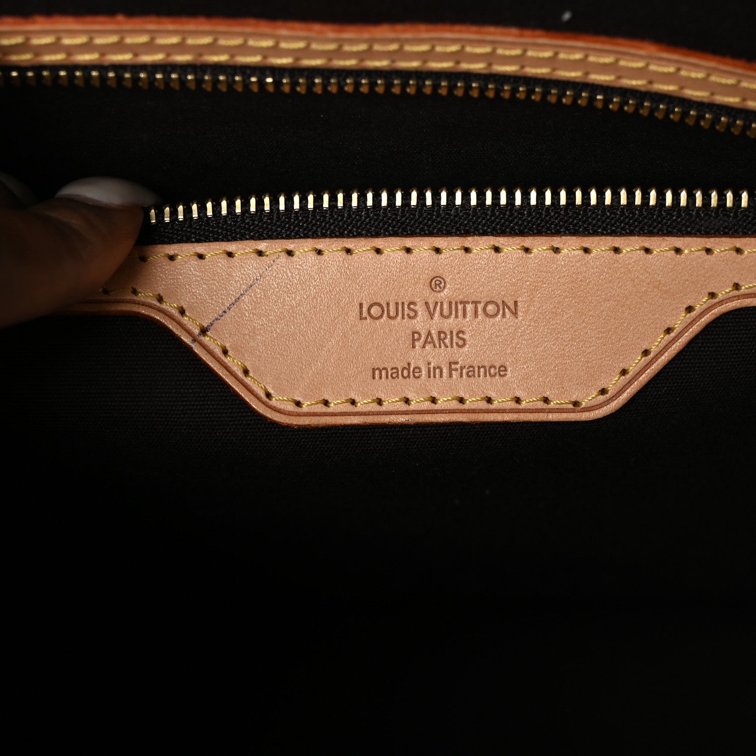 Louis Vuitton Vernis Brea MM Amarante 6 of 12