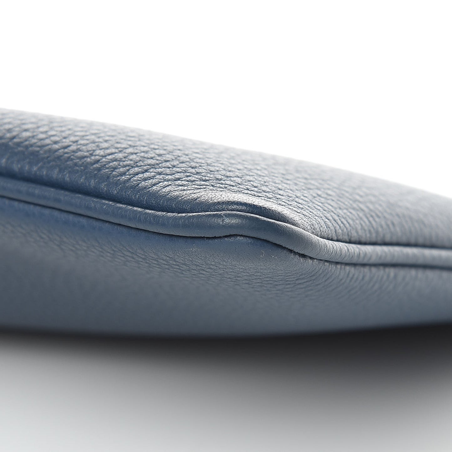Grained Calfskin Homme Zip Pouch Navy Blue