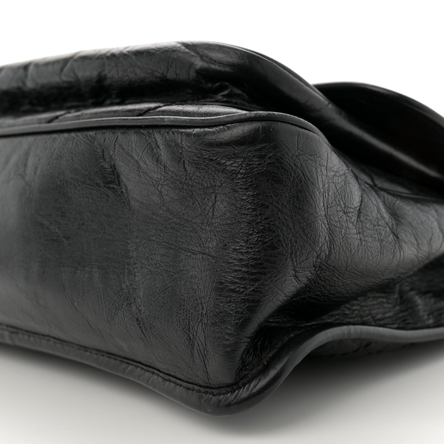 Saint Laurent Crinkled Calfskin Matelasse Monogram Medium Niki Chain Satchel Black 10 of 14