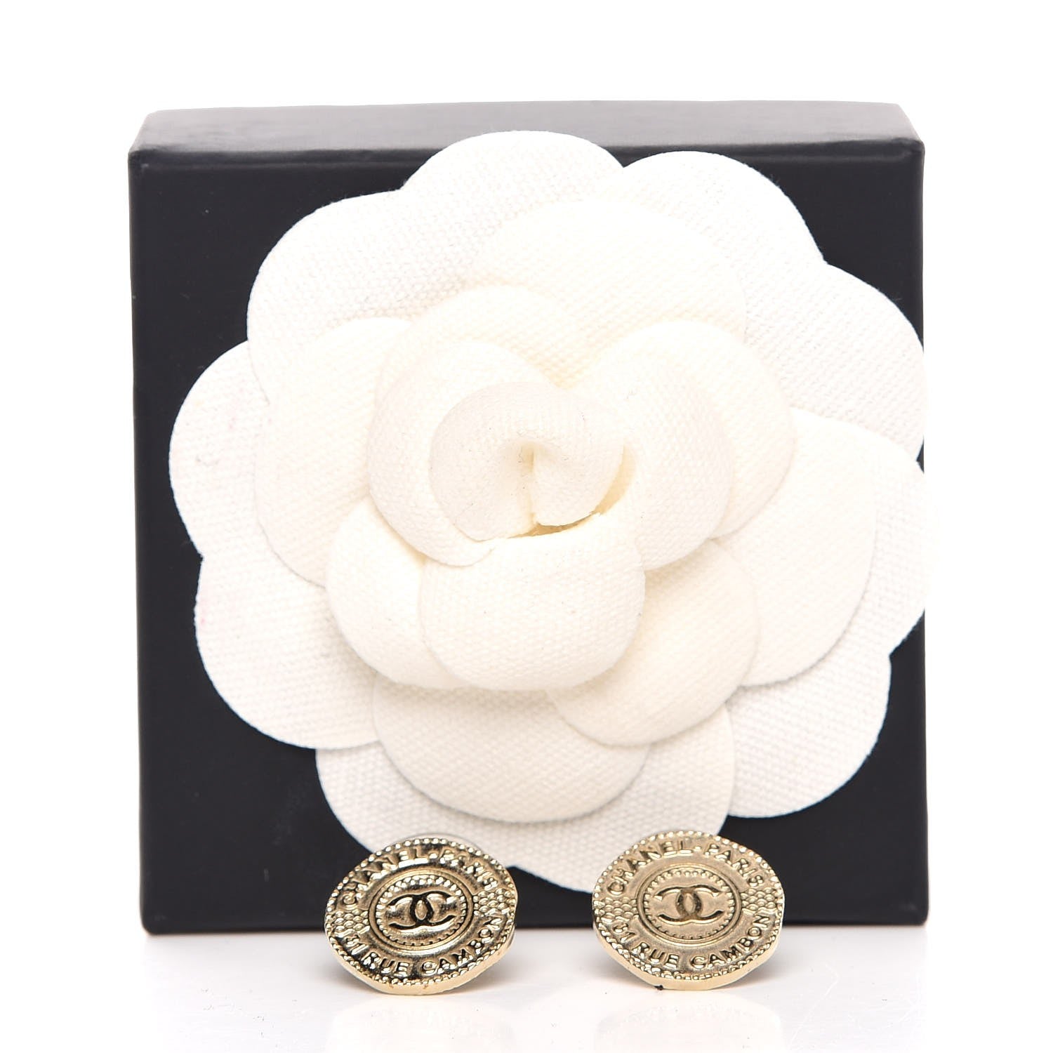 Chanel Metal CC Rue Cambon Round Earrings Gold 5 of 5