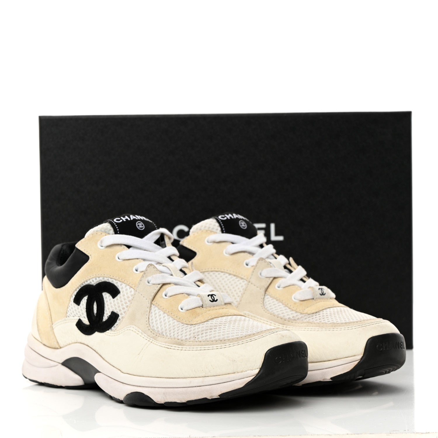 Chanel Mesh Suede Calfskin Grained Calfskin Womens CC Sneakers 39.5 White Black 10 of 10