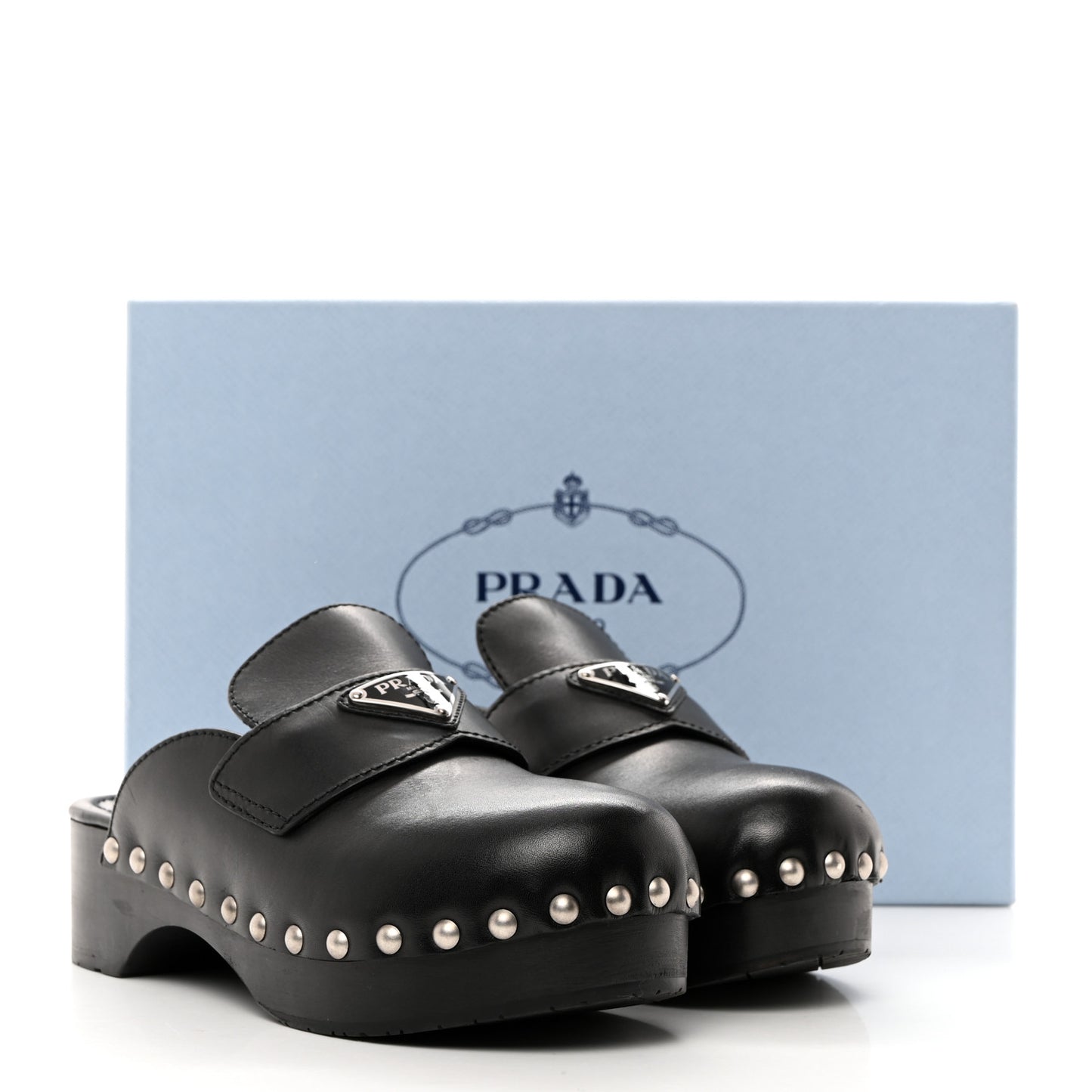 Natural Calfskin Metal Triangle Logo 45mm Clogs Black