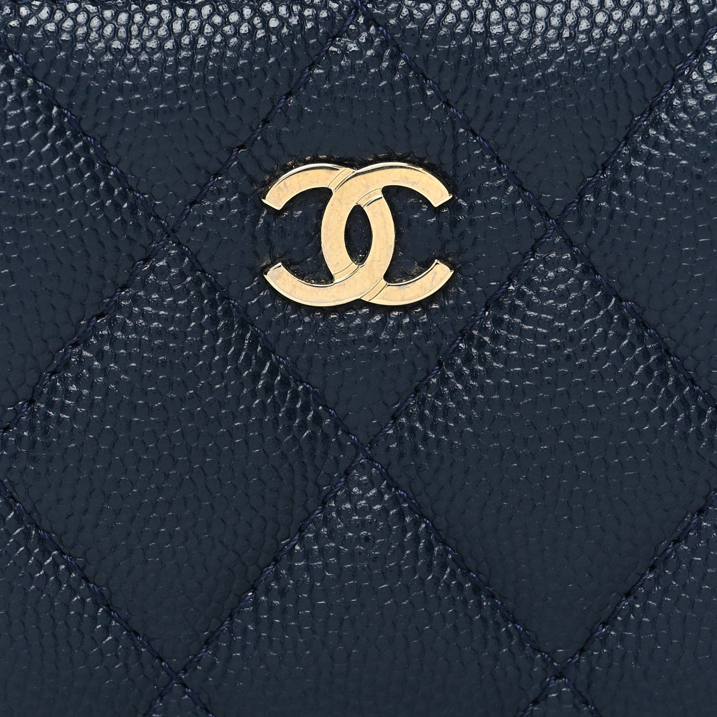 Caviar Quilted Zip Card Holder Navy