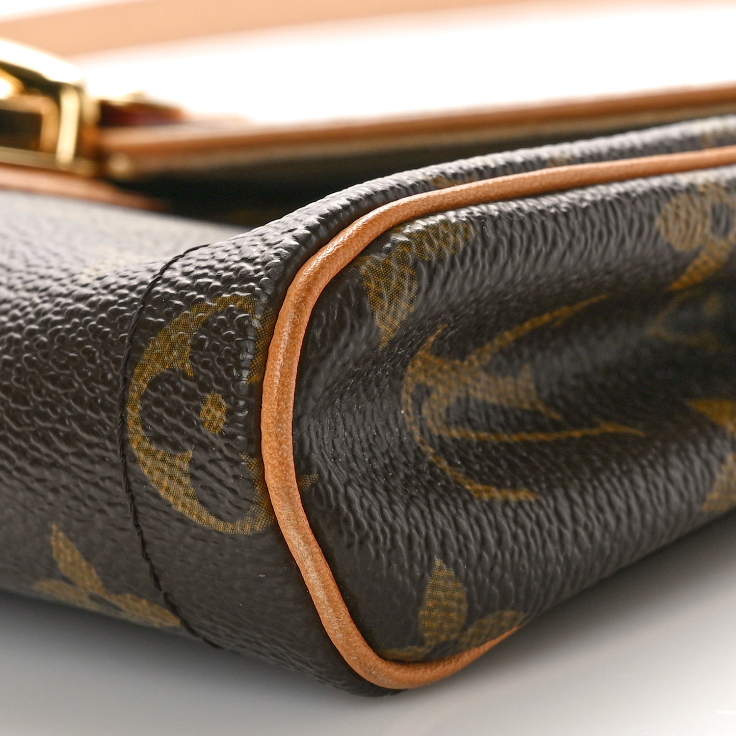 Louis Vuitton Monogram Beverly Clutch 9 of 9
