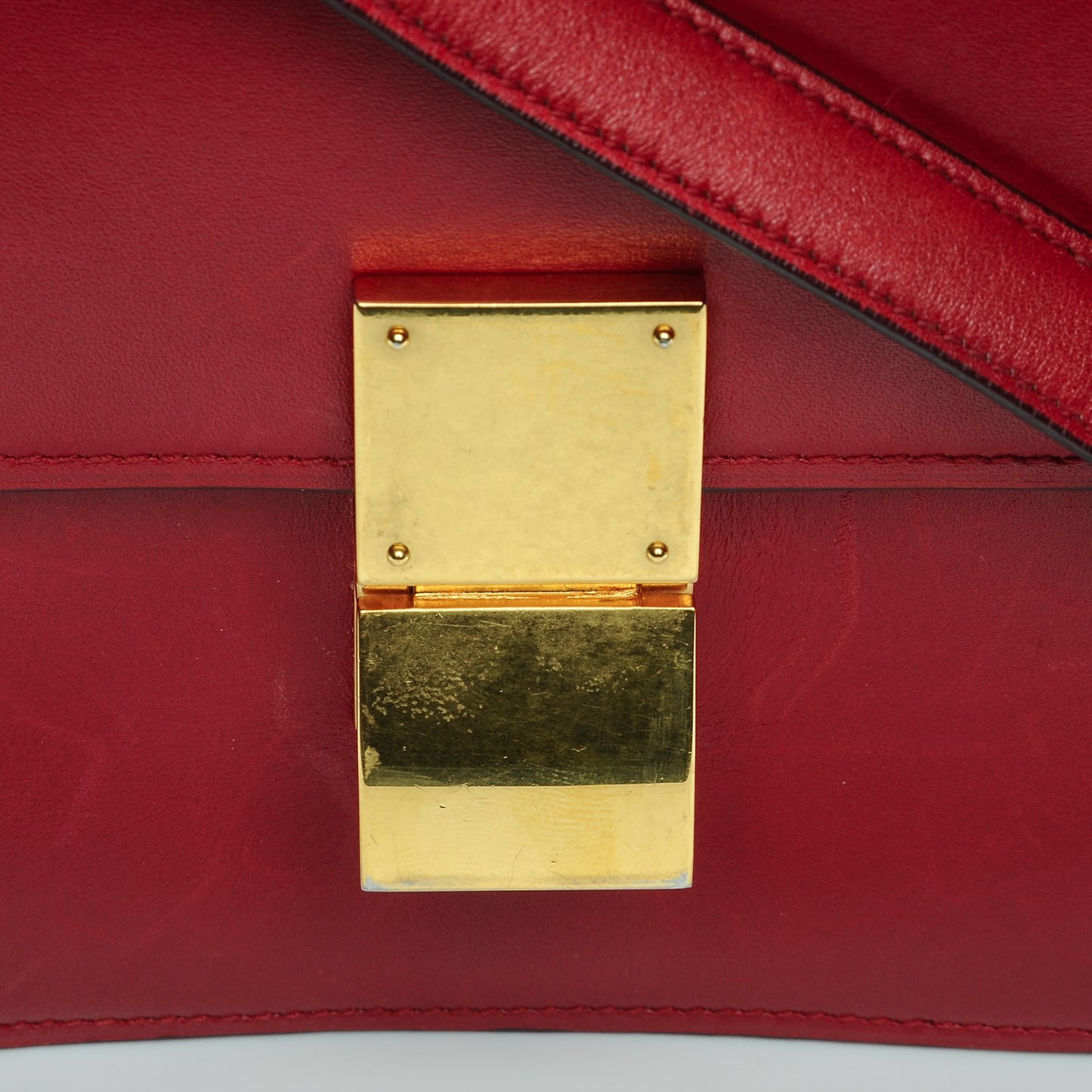 Box Calfskin Medium Classic Box Flap Bag Red