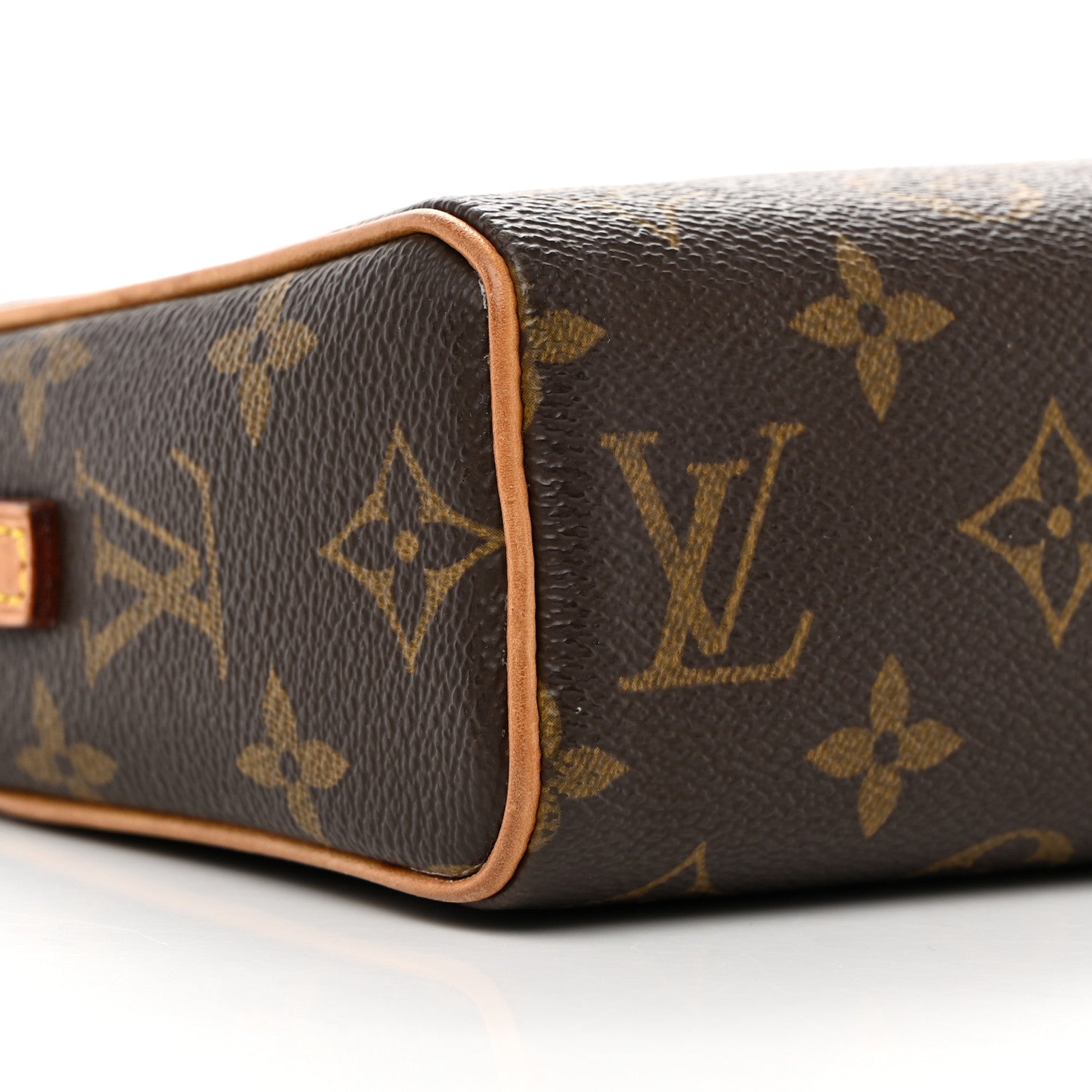 Louis Vuitton Monogram Recital 9 of 14