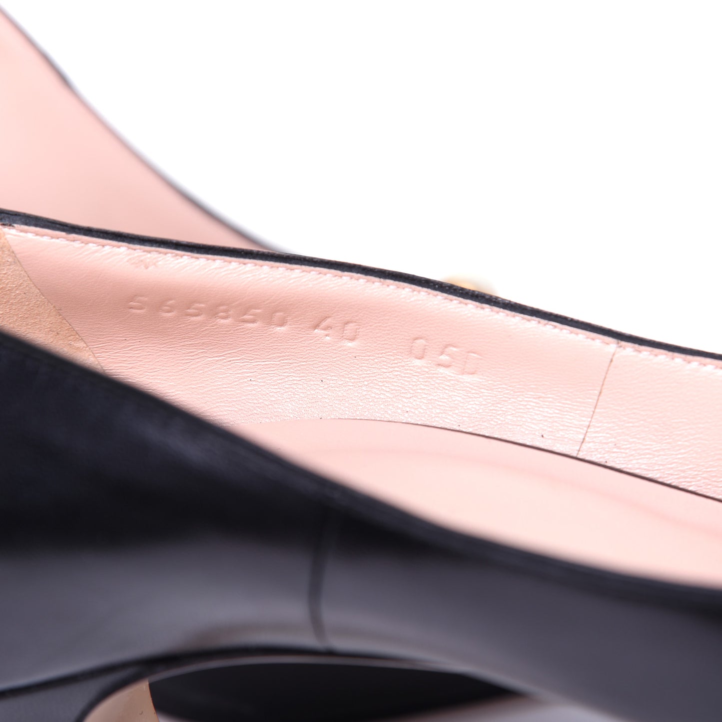 Calfskin Pearl Embellished Pumps 40 Black