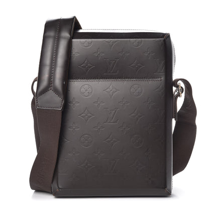 Louis Vuitton Monogram Glace Bobby Cafe 1 of 14