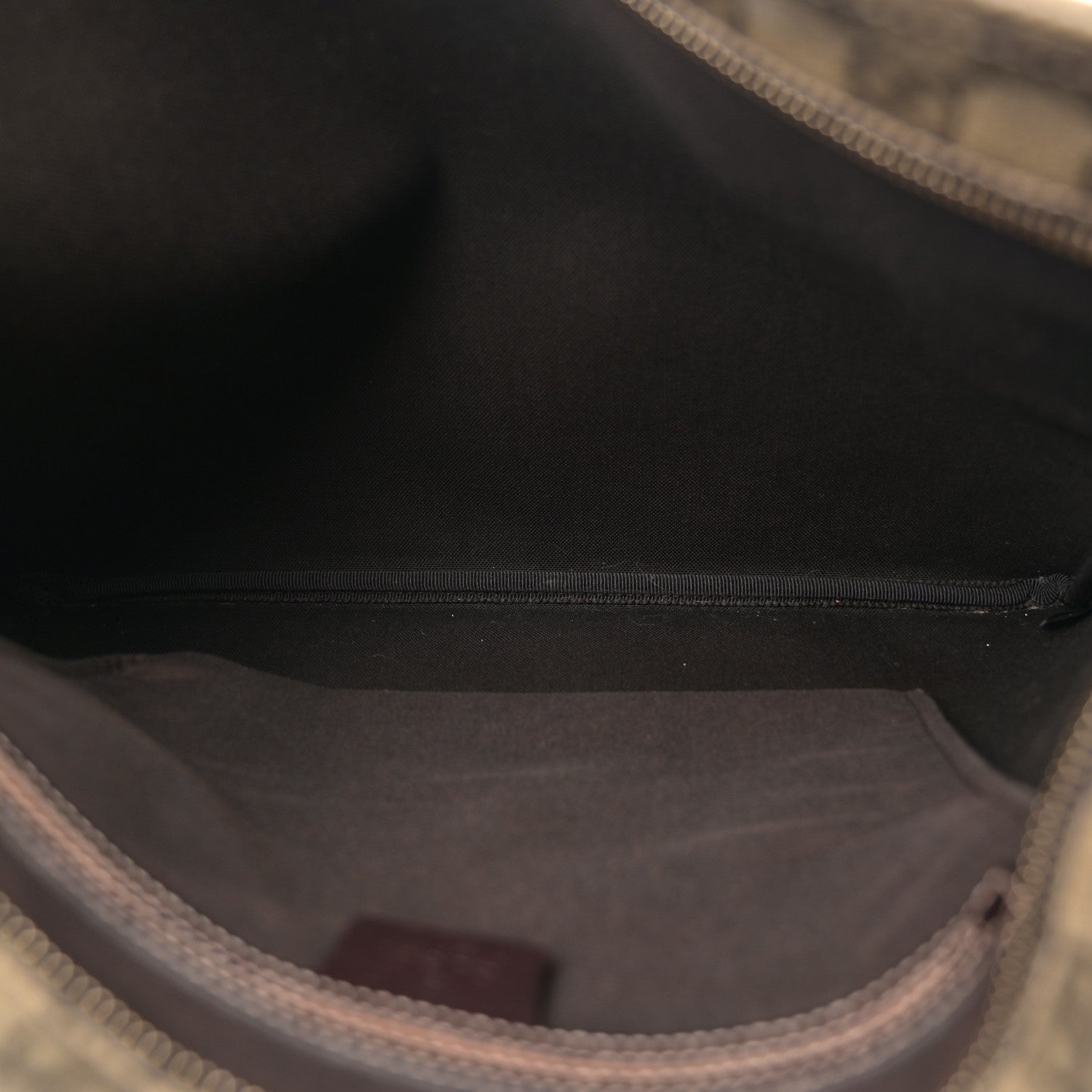 Gucci GG Supreme Monogram Medium Flat Messenger Bag Dark Brown 5 of 10