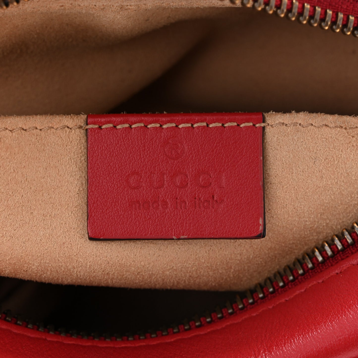 Calfskin Matelasse Mini GG Marmont Chain Shoulder Bag Hibiscus Red