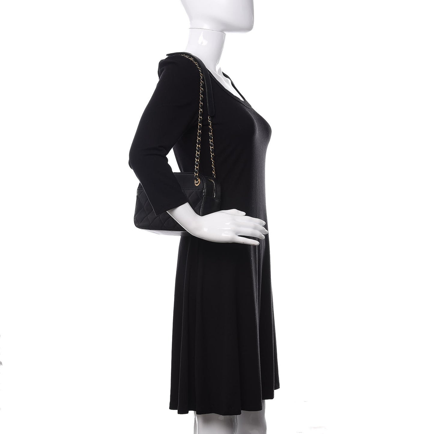 Goatskin Quilted 19 Camera Case Black