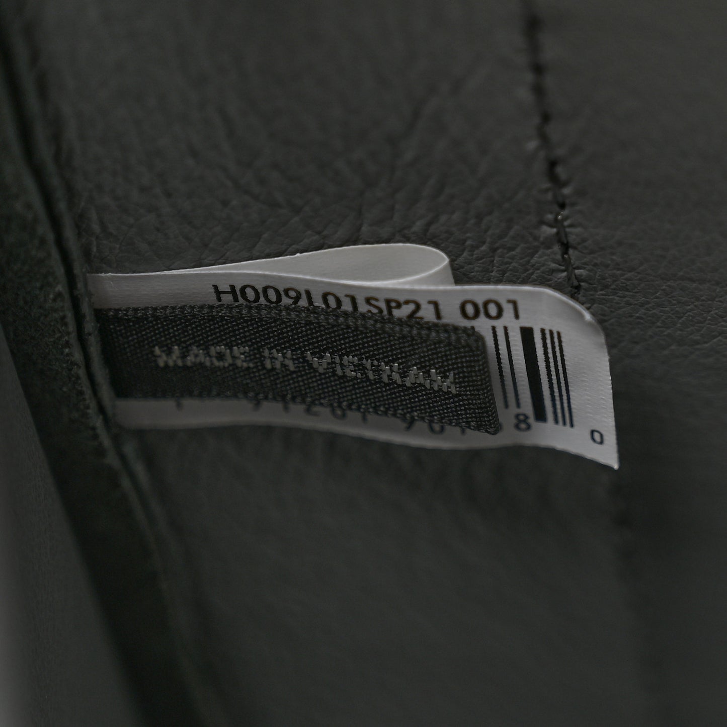 Grained Calfskin Small The Tote Bag Black