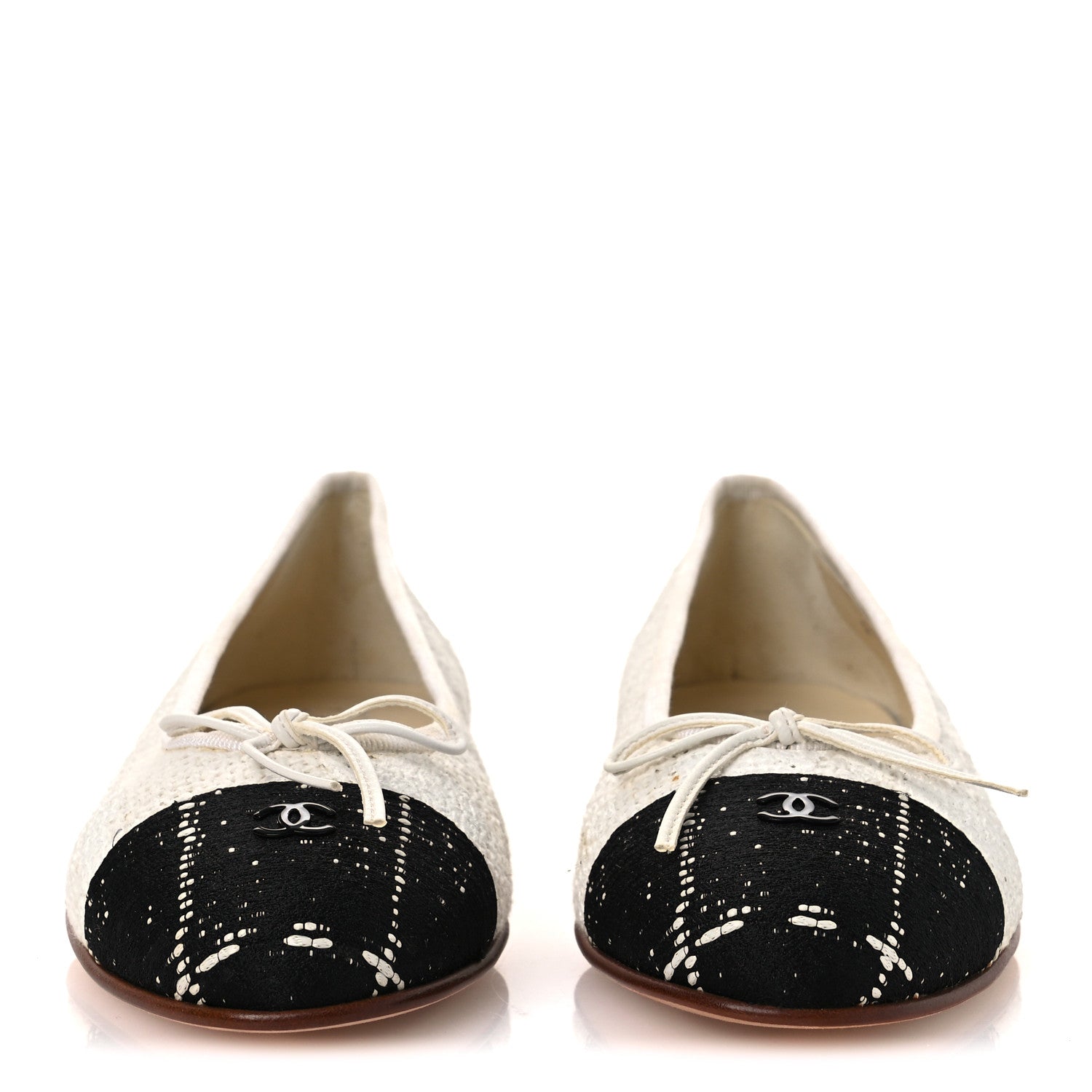 Chanel Tweed Cap Toe Ballet Flats 37 White Black 3 of 13