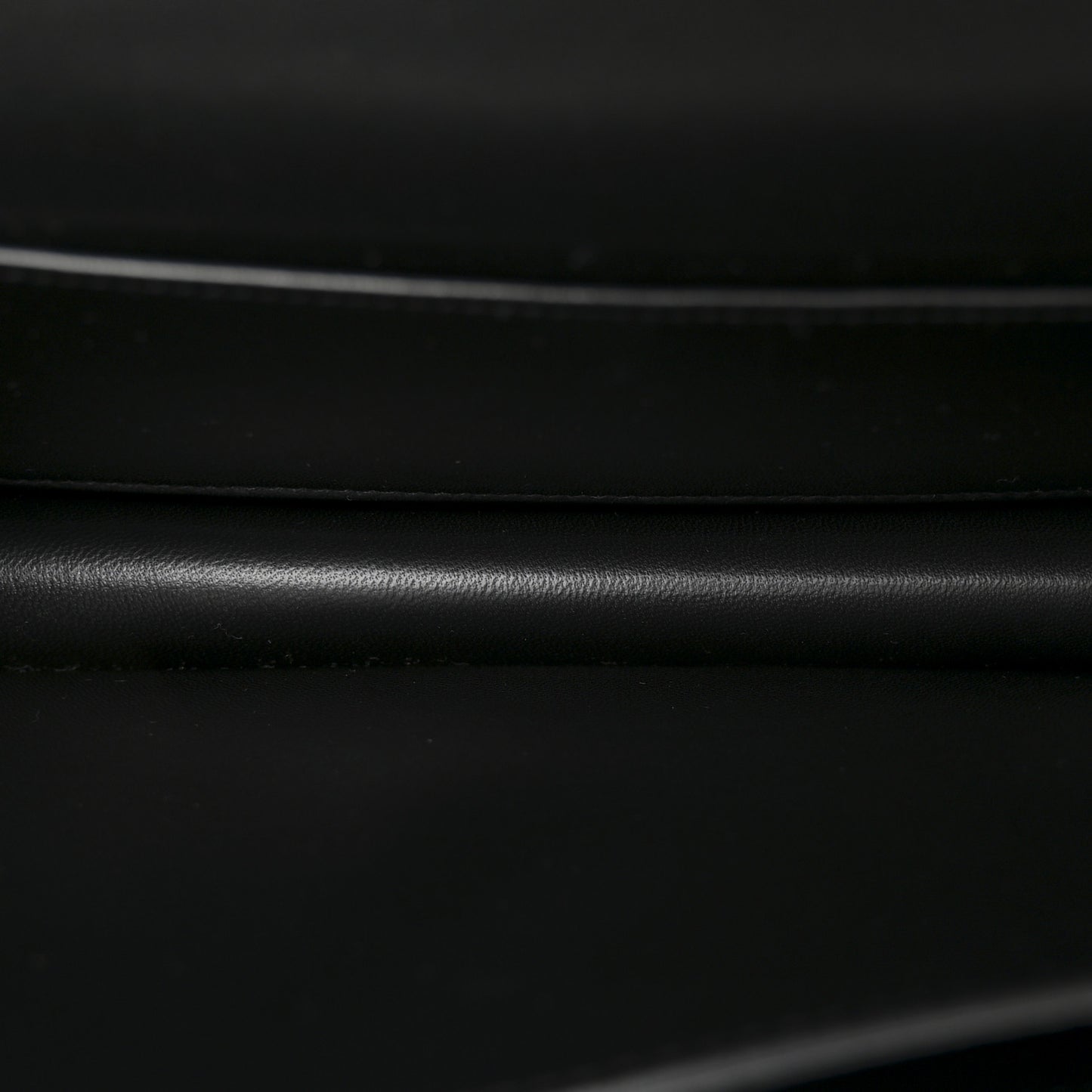 Epsom Constance Elan 25 Black
