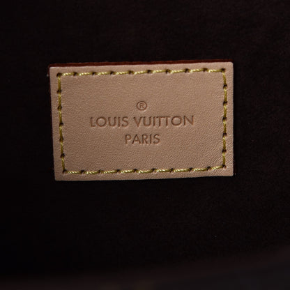 Louis Vuitton Monogram Pochette Metis 6 of 9
