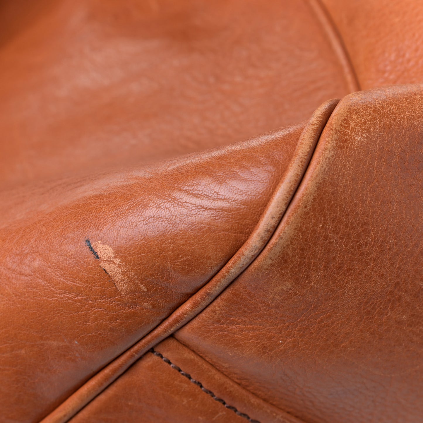 Glace Calfskin Hobo Tan
