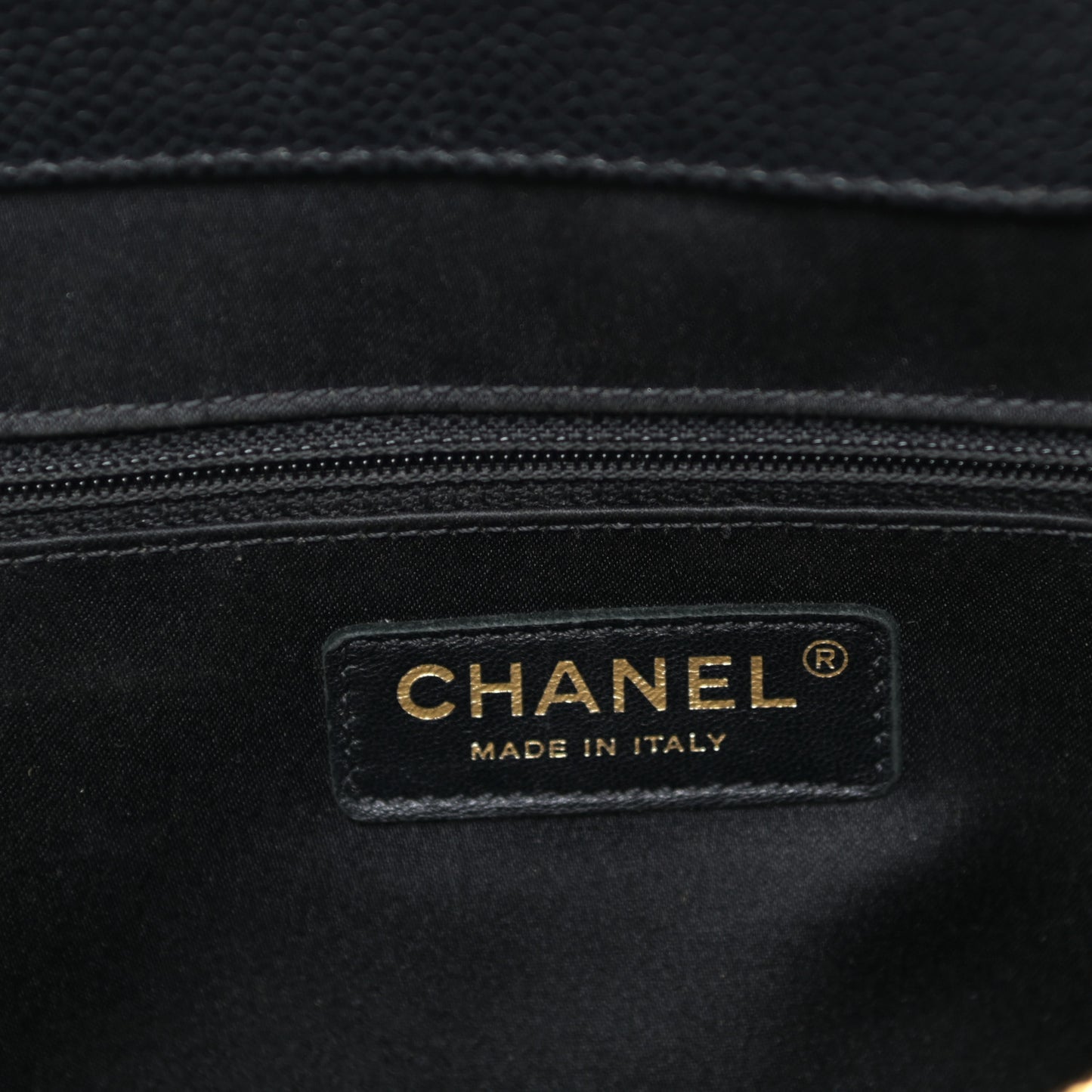 Caviar Quilted XL Grand Shopping Tote GST Black