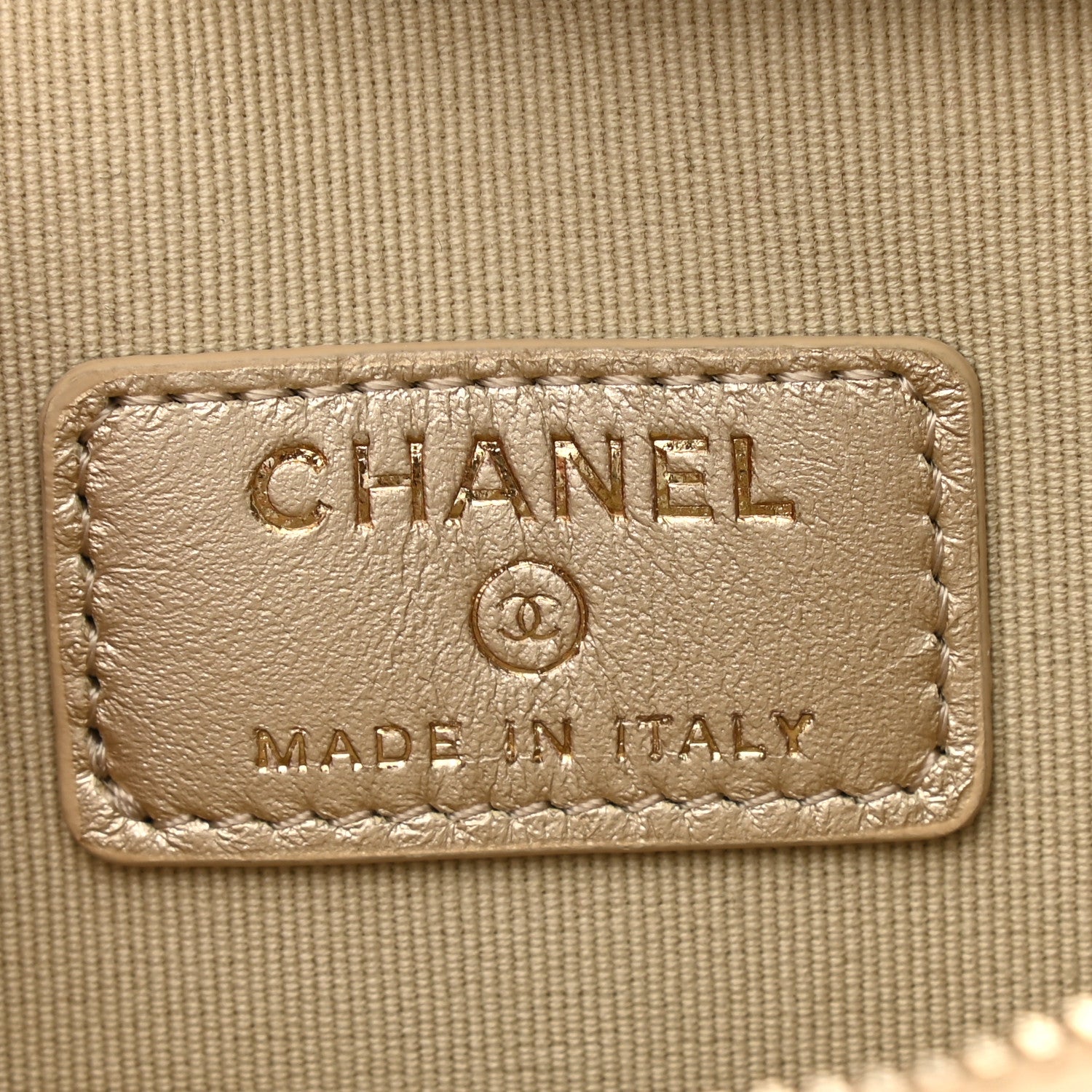 Chanel Metallic Lambskin Quilted CC In Love Heart Waist Belt Bag With Chain Gold 6 of 11