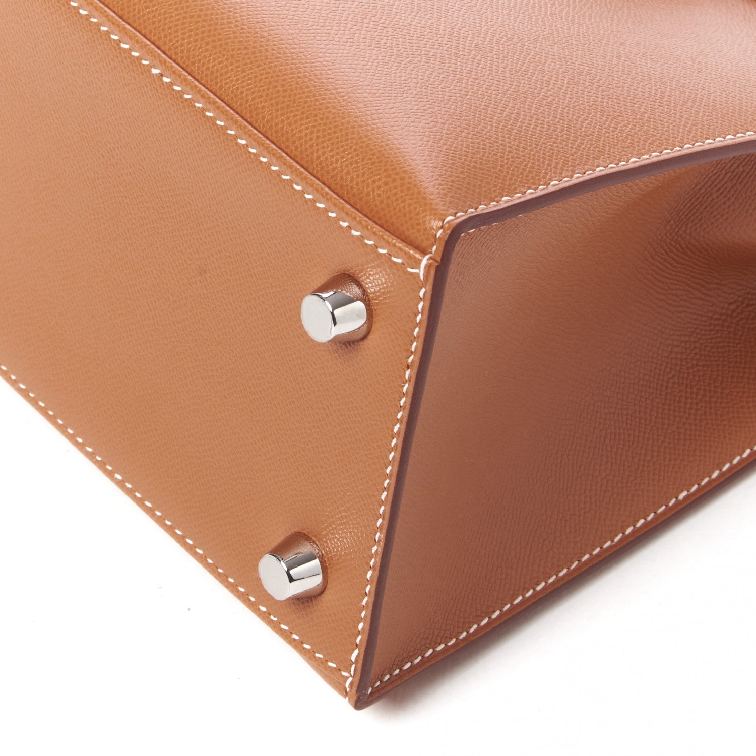 Hermes Madame Calfskin Kelly Sellier 25 Gold 6 of 32