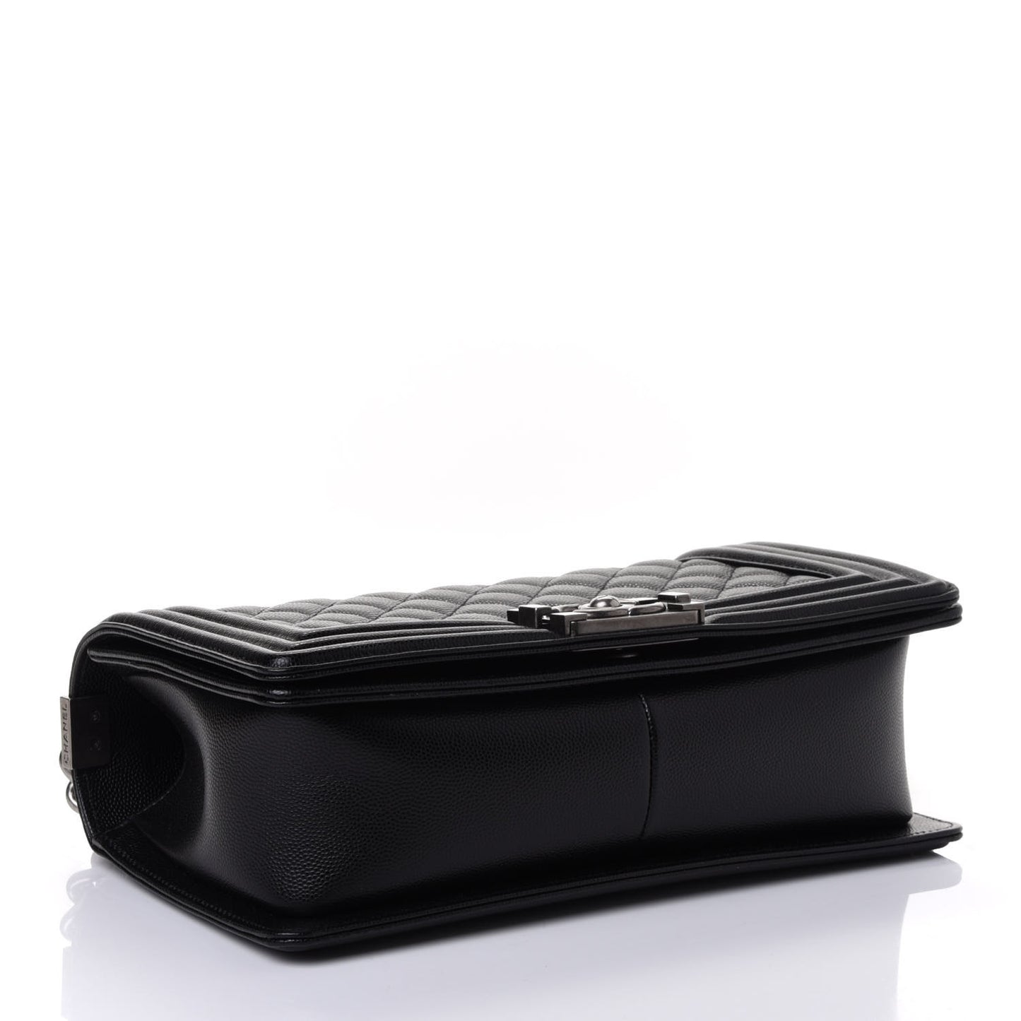 Caviar Quilted Medium Boy Flap Black