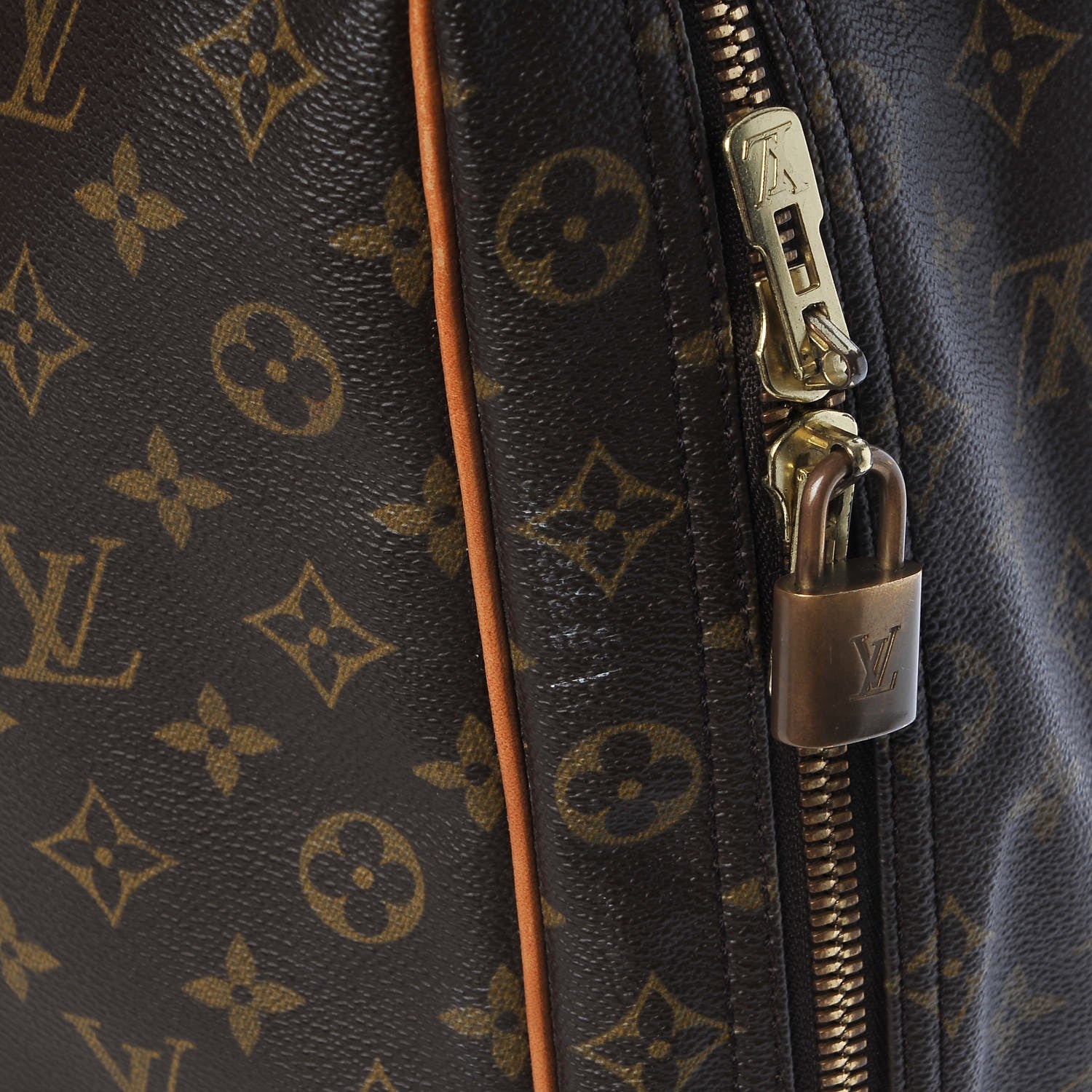 Louis Vuitton Monogram Sirius 45 10 of 16