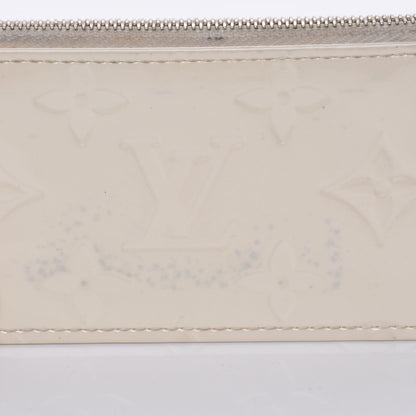 Louis Vuitton Vernis Key Pouch Perle 8 of 9