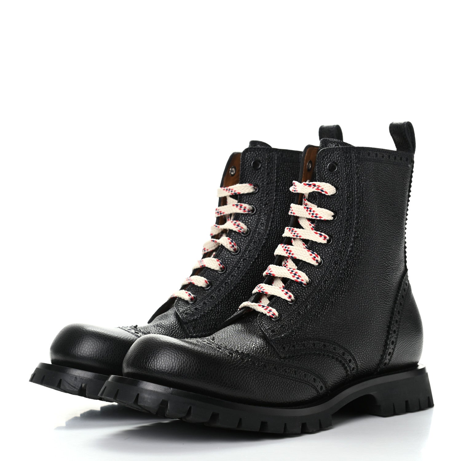 Gucci Grained Calfskin Mens Brogue Wingtip Lug Sole Boots 9 Black 3 of 8