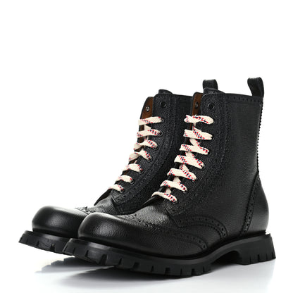 Gucci Grained Calfskin Mens Brogue Wingtip Lug Sole Boots 9 Black 3 of 8