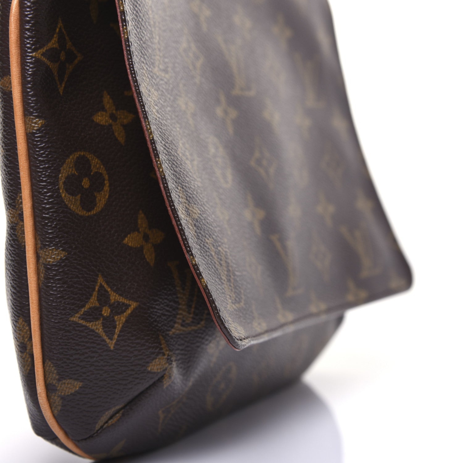Louis Vuitton Monogram Musette Tango 9 of 10