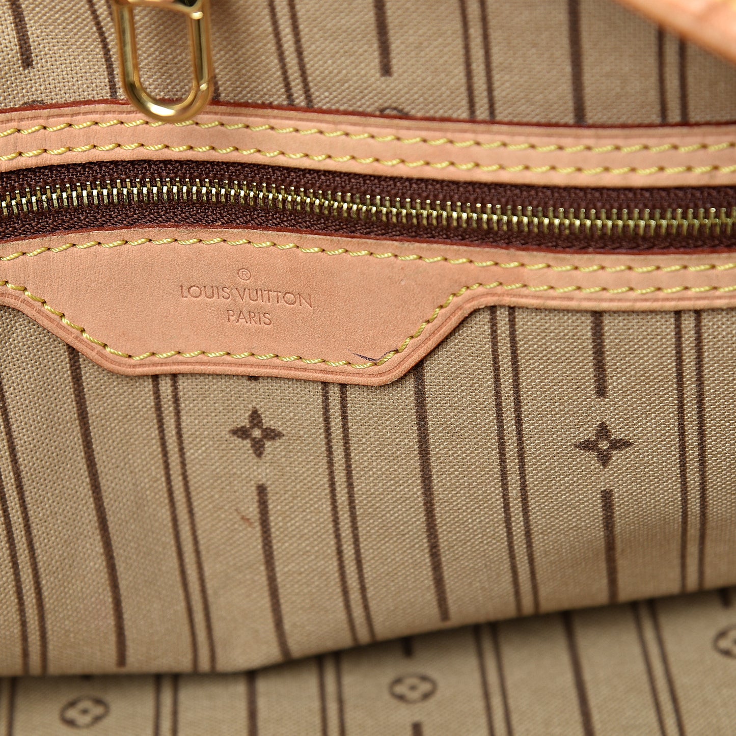 Monogram Delightful GM