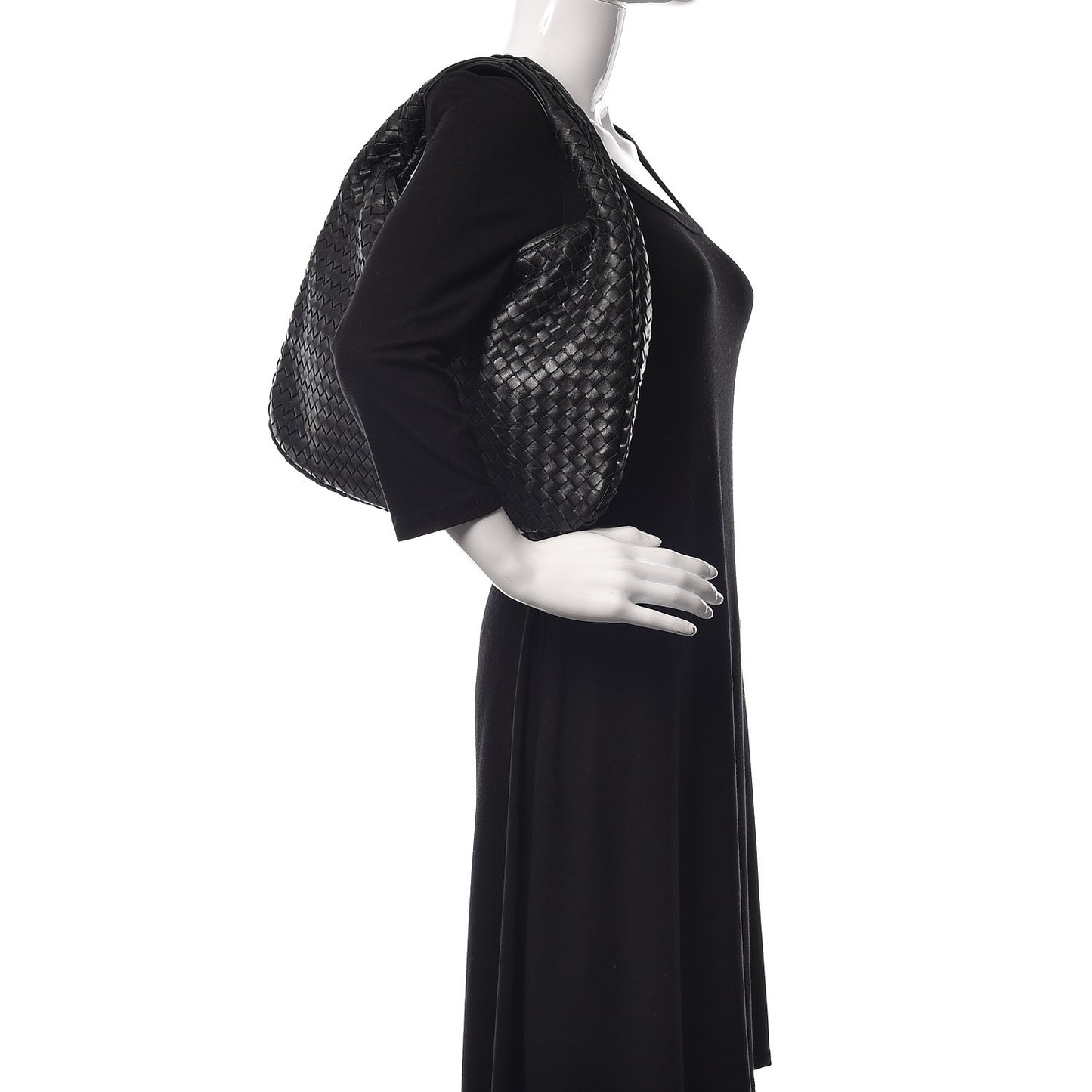 Nappa Intrecciato Medium Veneta Hobo Black