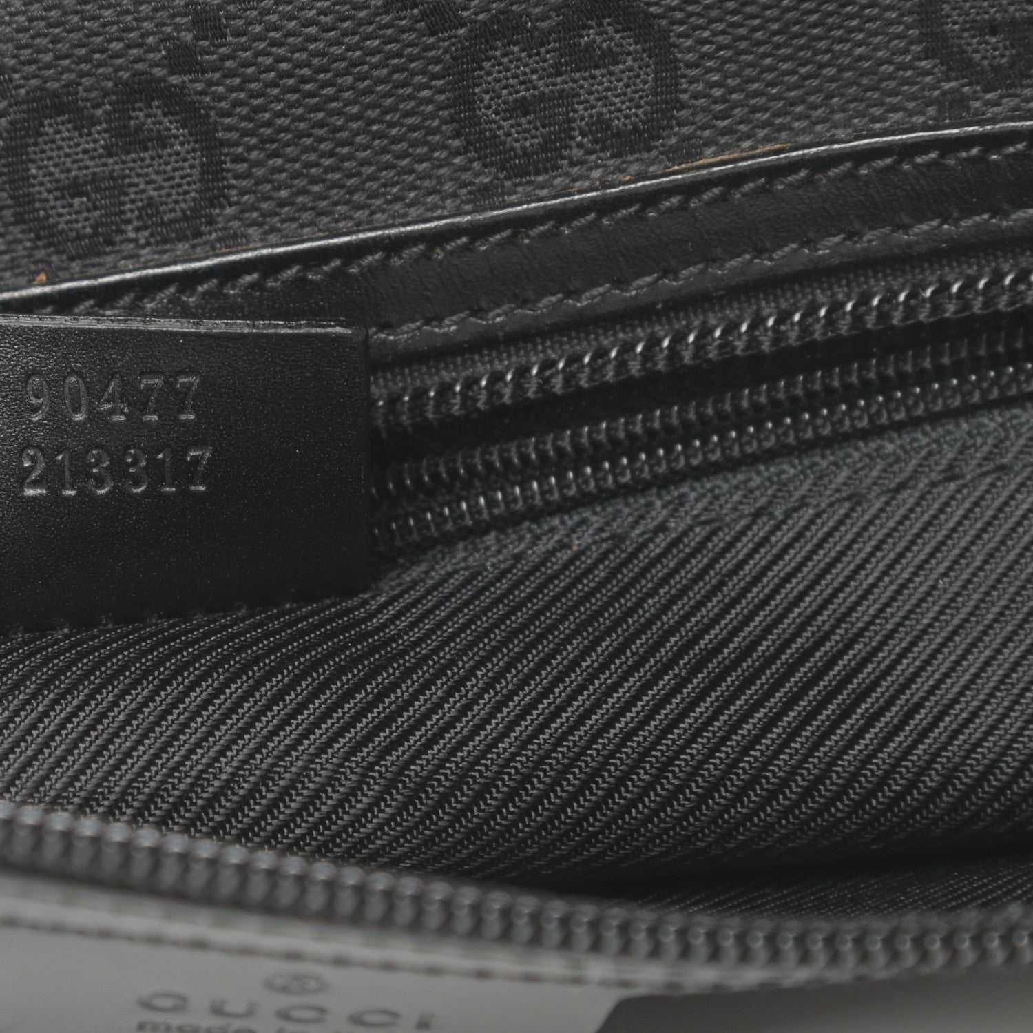 Gucci Monogram Messenger Bag Black 7 of 10