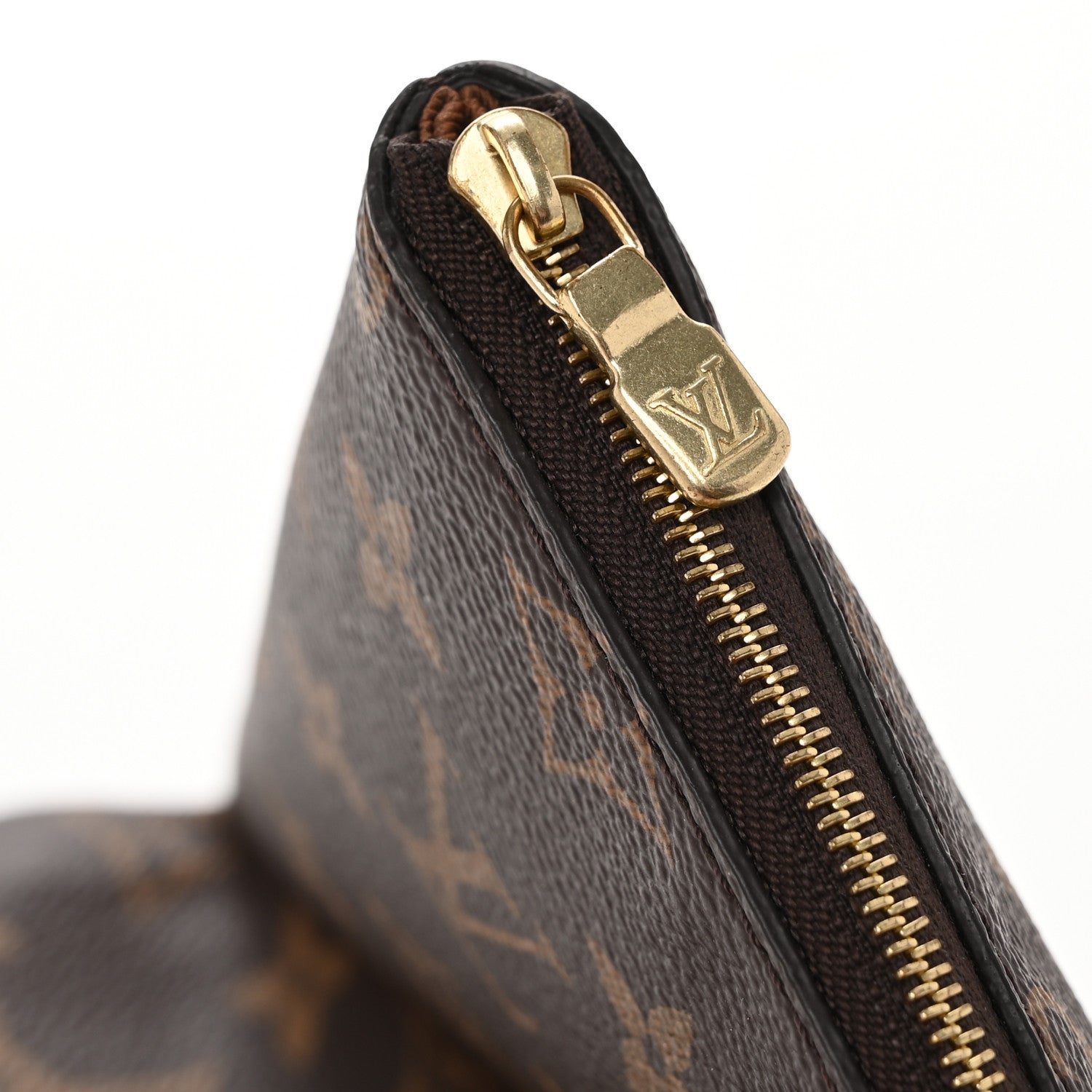 Louis Vuitton Monogram Etui Voyage MM Pouch 7 of 8