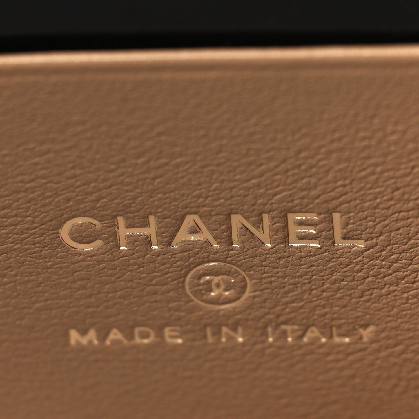 Lambskin Quilted Metal Small Top Handle Vanity Case With Chain Beige