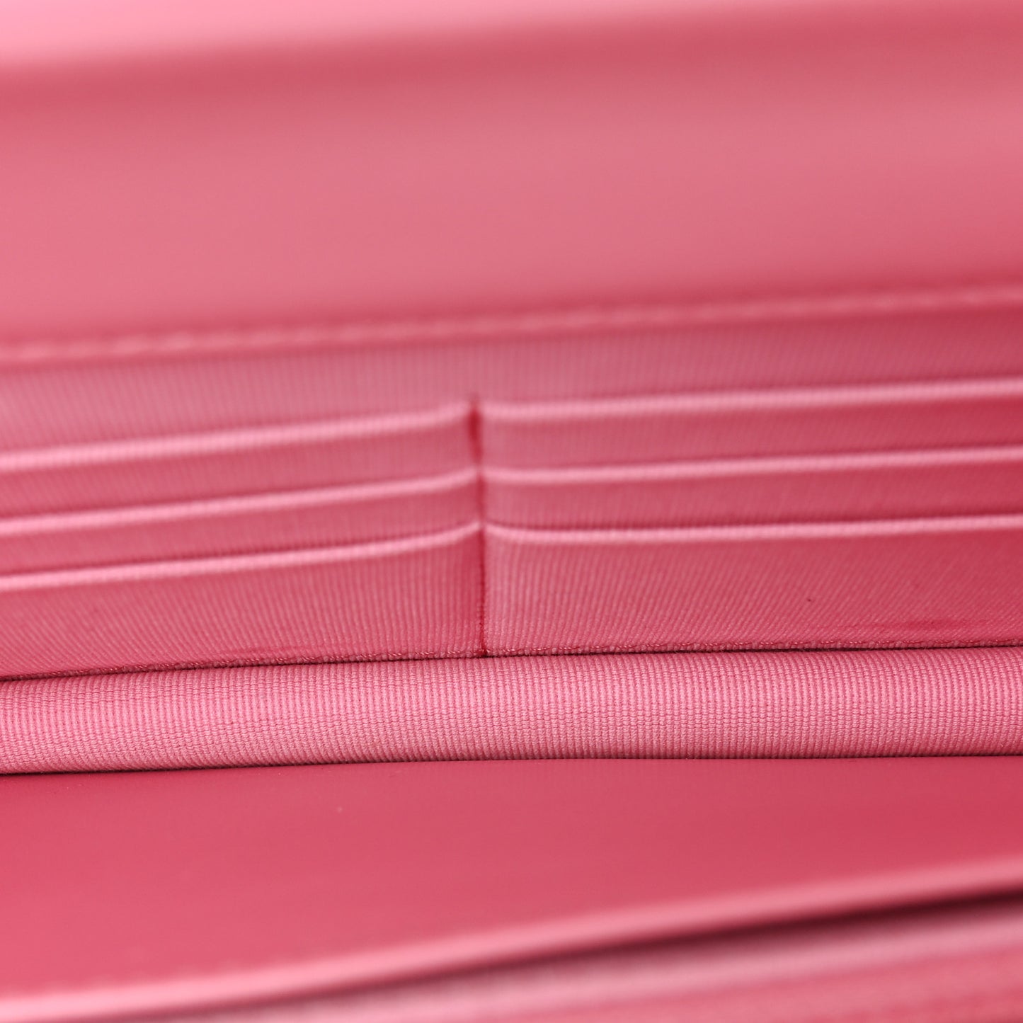 Caviar Quilted Boy Wallet On Chain WOC Pink