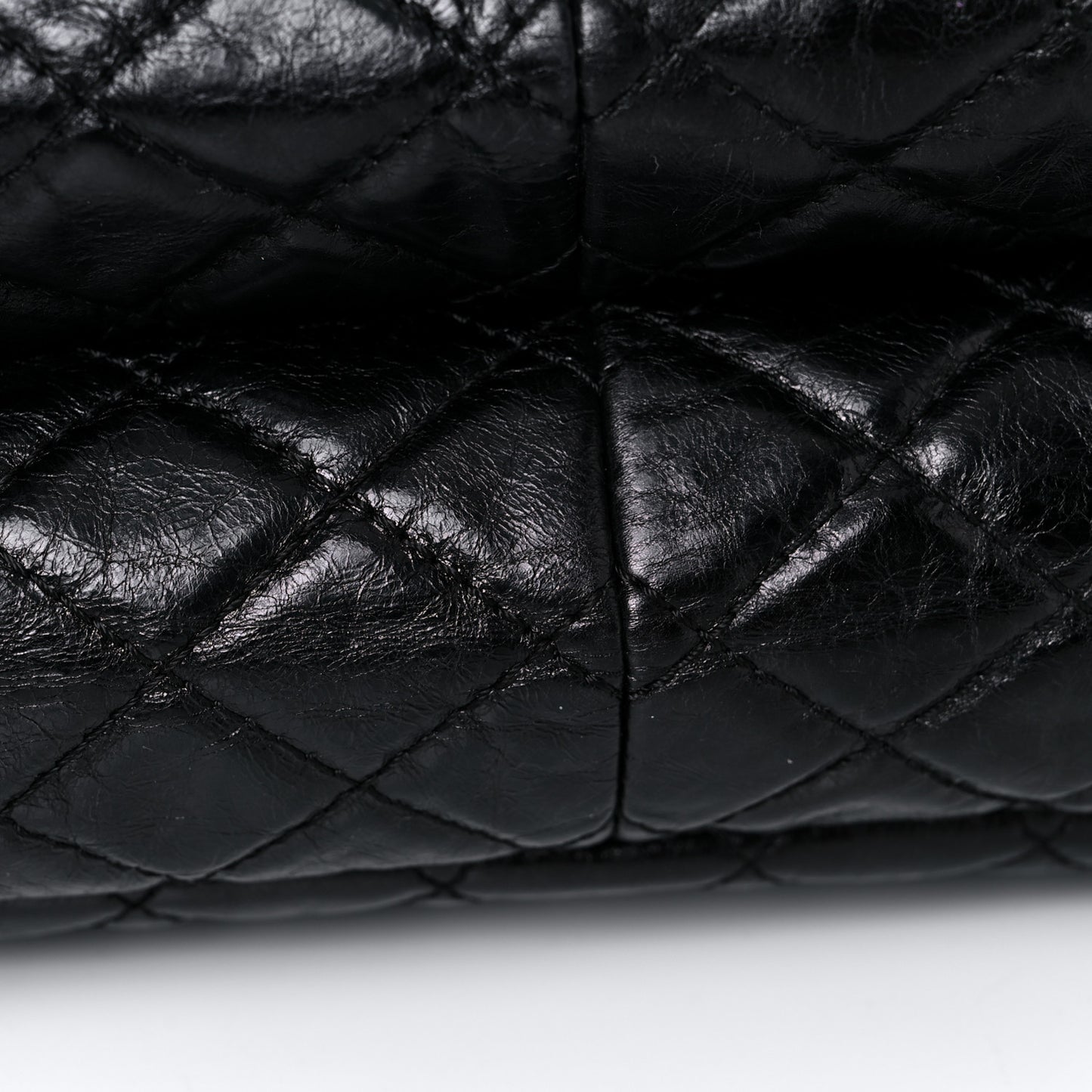 Metallic Aged Calfskin Quilted Reissue 2.55 Accordion Flap Black