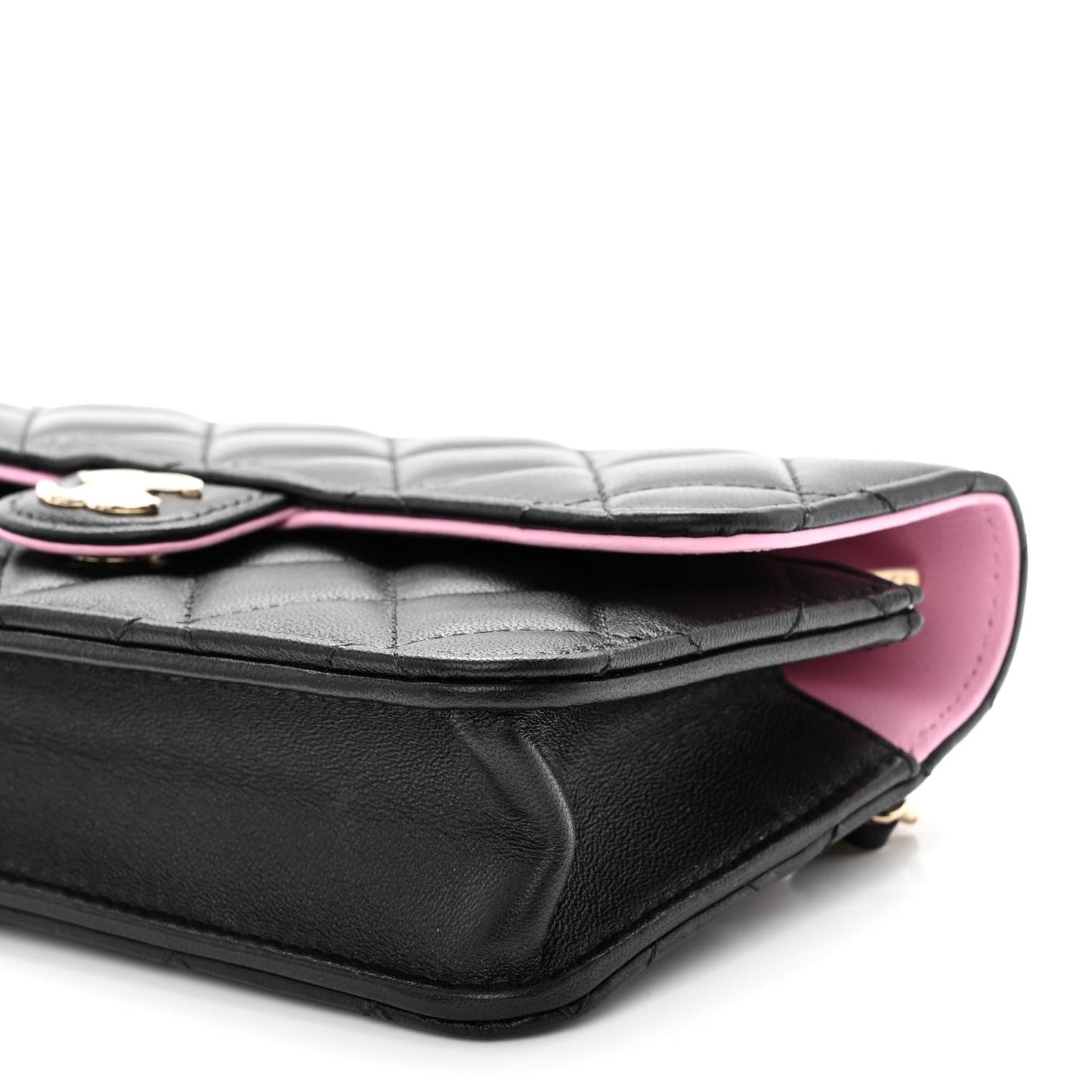 Lambskin Quilted Flap Phone Holder With Chain Black Lilac