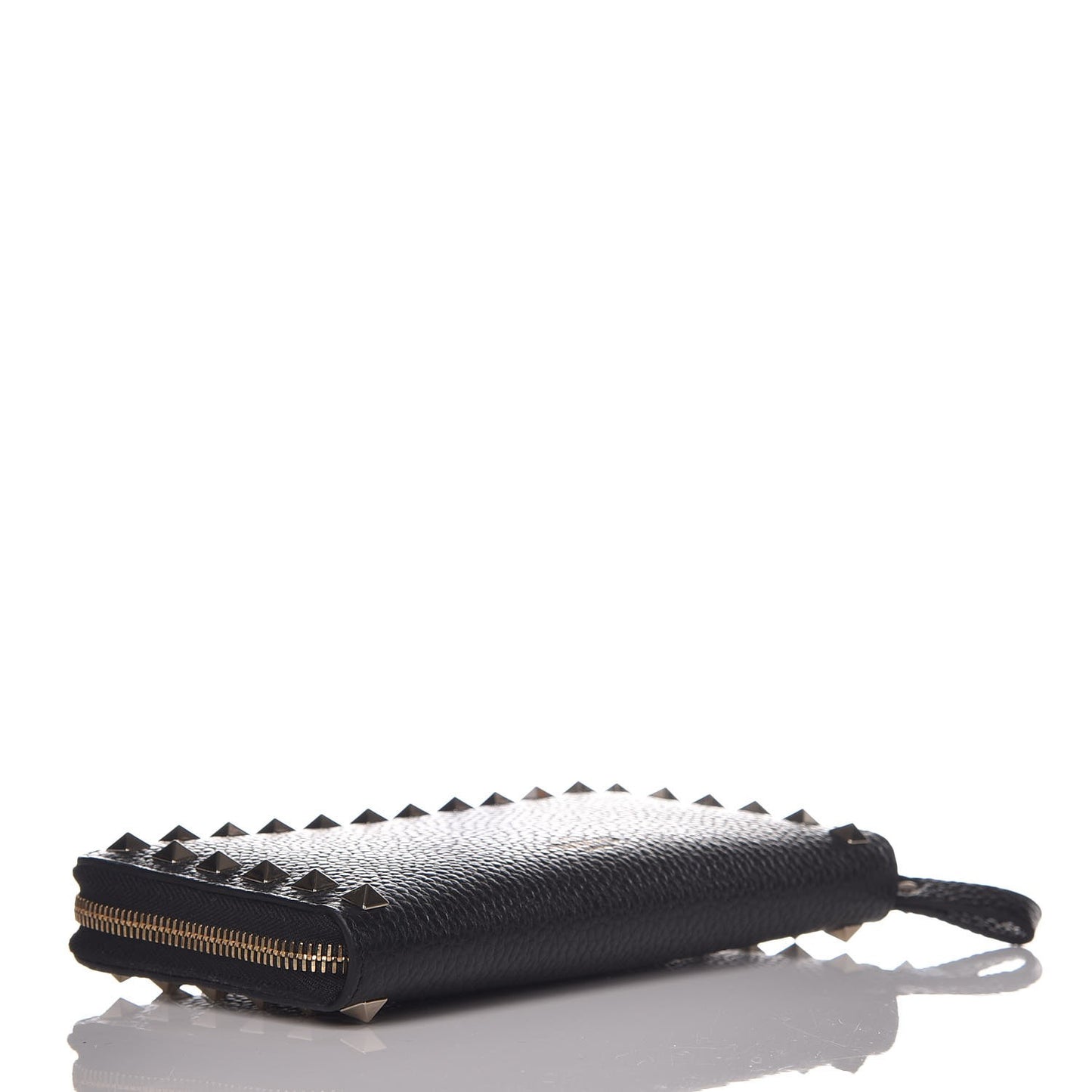 Pebbled Calfskin Rockstud Zip Around Wallet Black