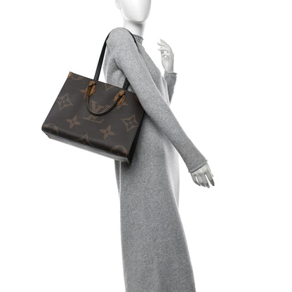 Louis Vuitton Reverse Monogram Giant Onthego MM 2 of 12
