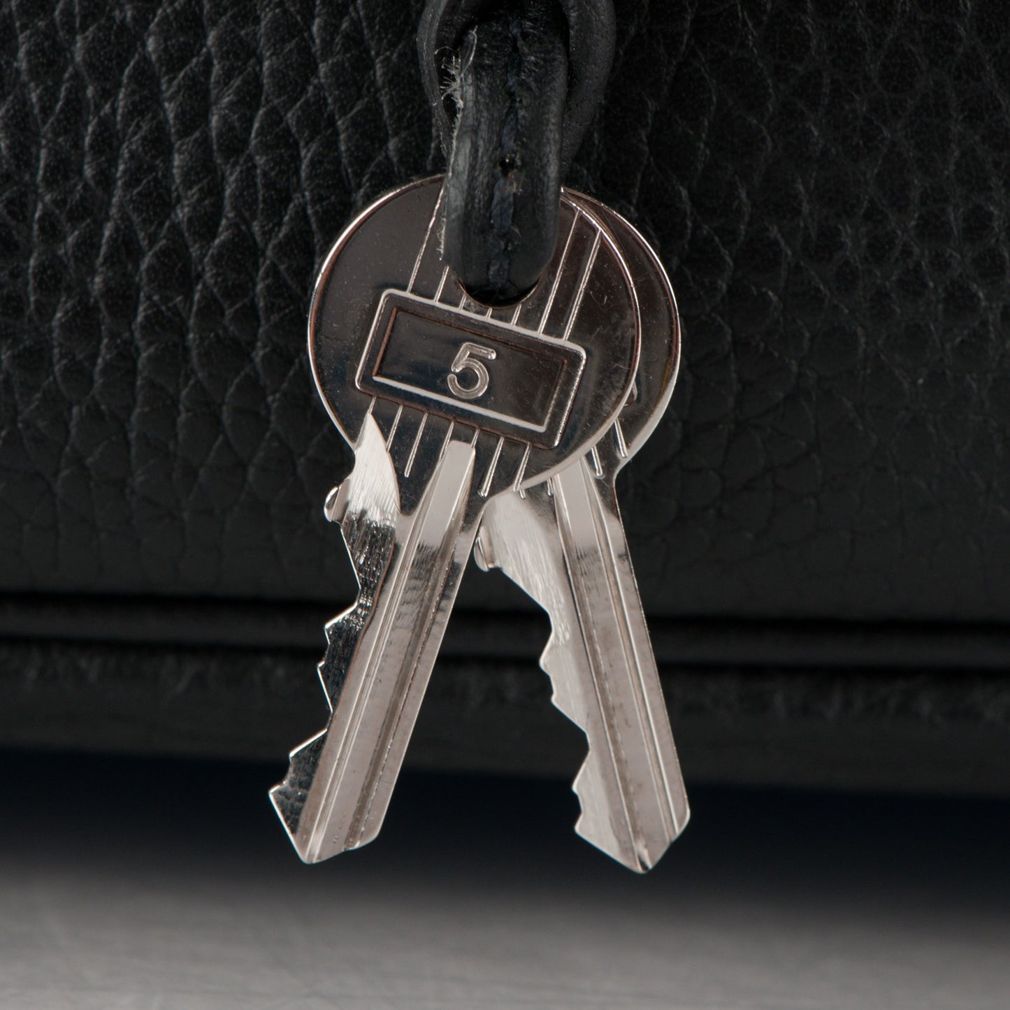 Taurillon Clemence JPG Birkin 42 Black