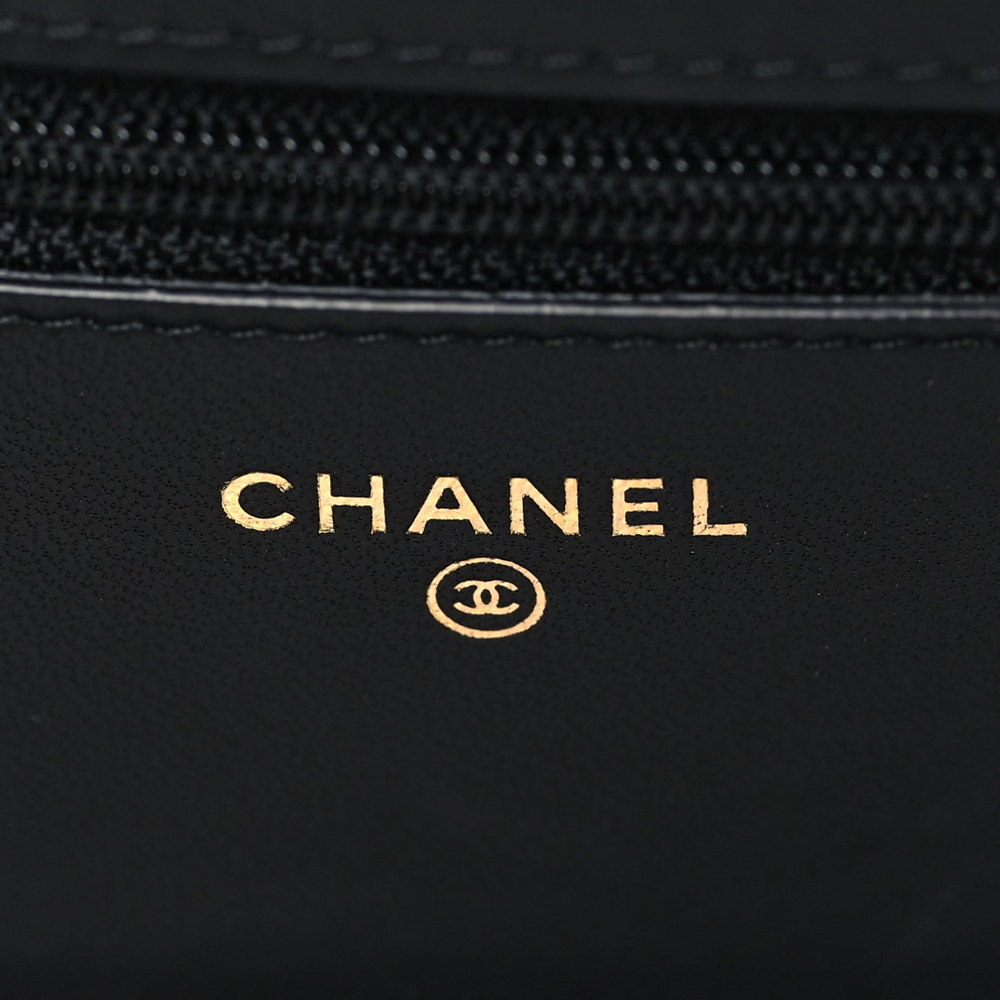 Lambskin Quilted Wallet On Chain WOC Black